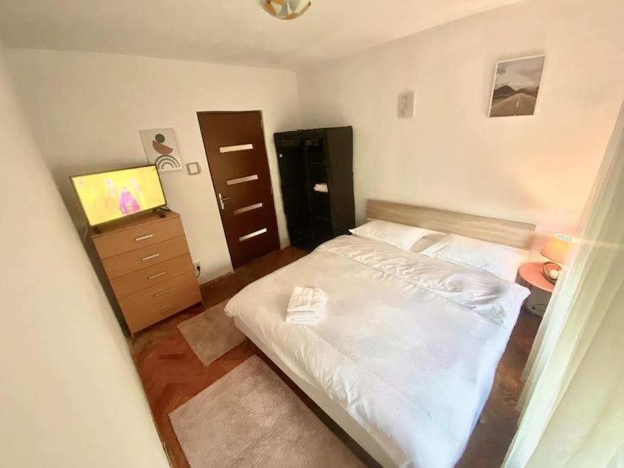 Apartament 2 Camere Oradea Zewnętrze zdjęcie